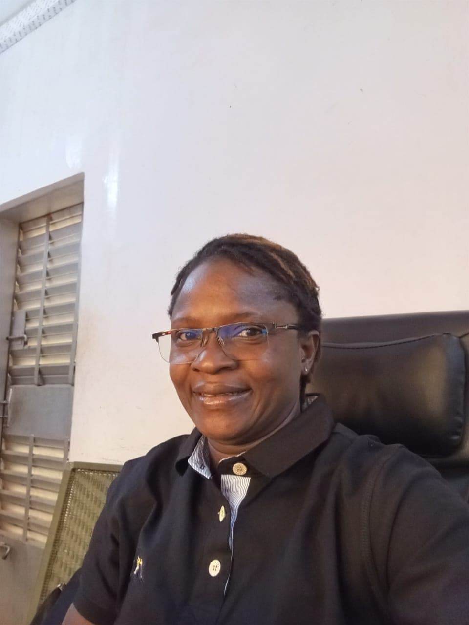 Sawadogo Safietou — Responsable Dédouanement & Immatriculation chez AR Shipping International